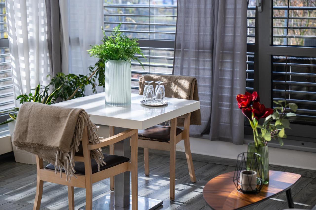 Atelier Lanna Bed & Breakfast Ceske Budejovice Ngoại thất bức ảnh